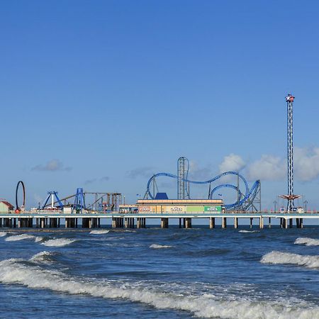 Beachfront Haven Galveston Bagian luar foto