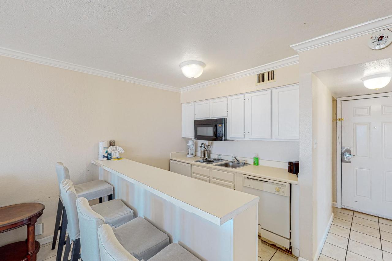 Beachfront Haven Galveston Bagian luar foto