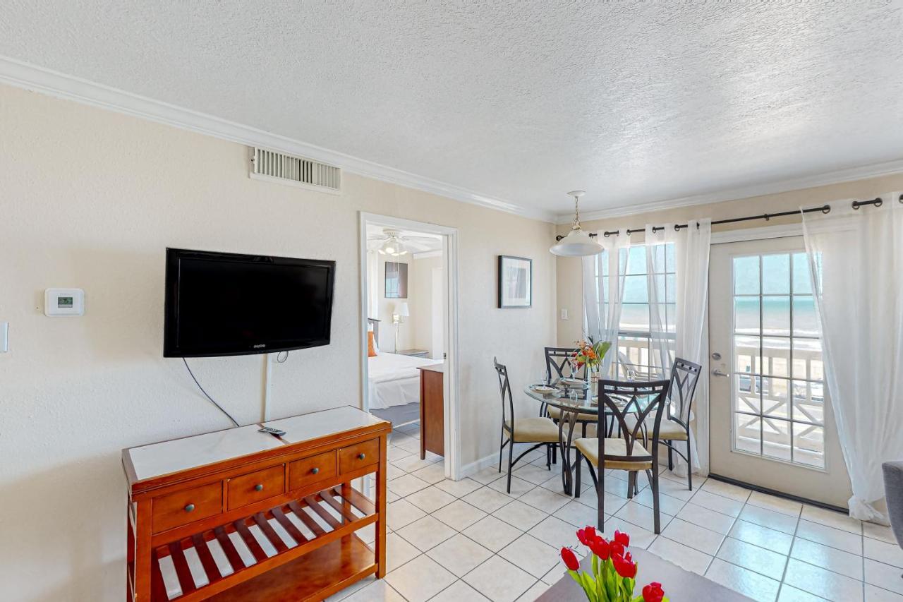 Beachfront Haven Galveston Bagian luar foto